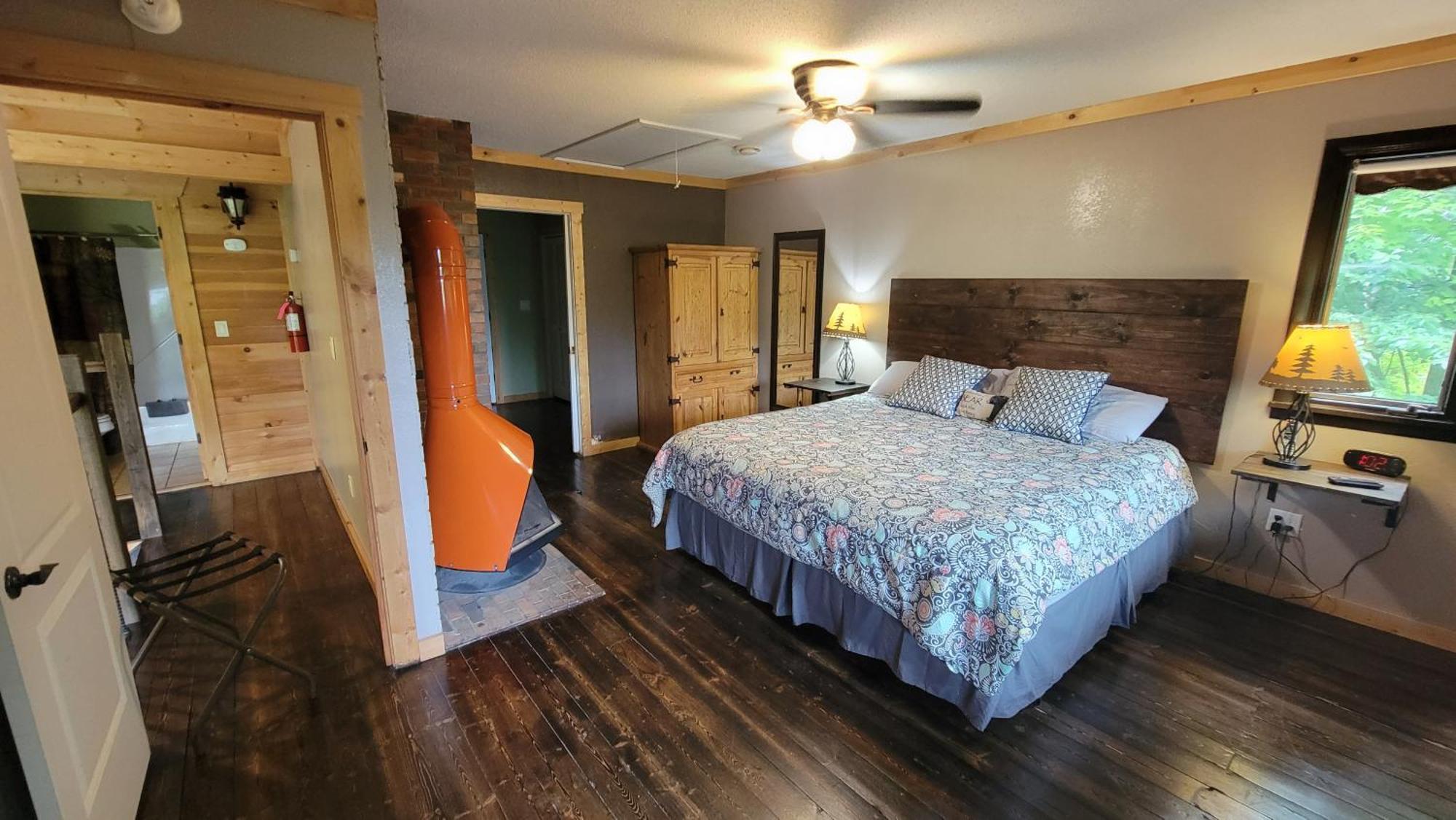 Bear Necessities, Luxury 5Bd Mtn Views, Hot Tub, Many Bear Sightings Villa Gatlinburg Exterior photo