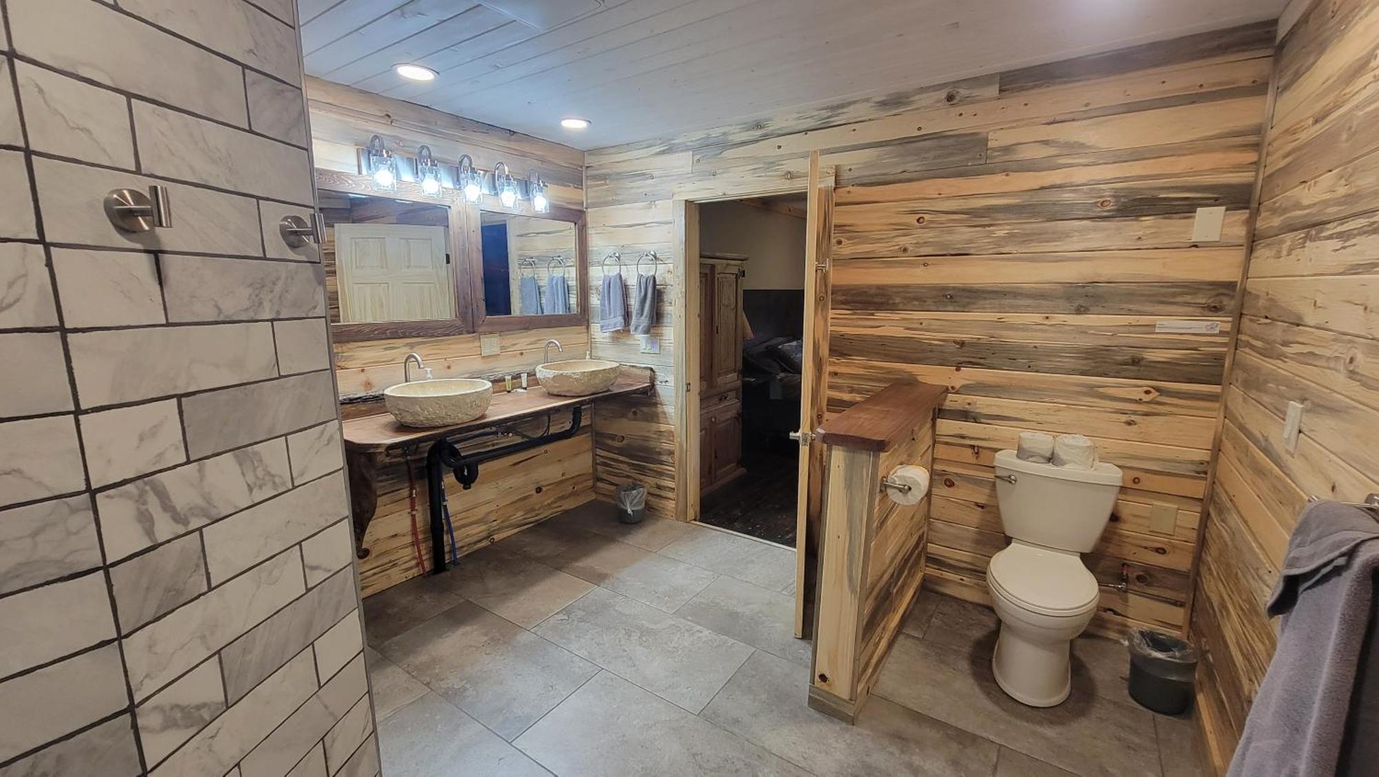 Bear Necessities, Luxury 5Bd Mtn Views, Hot Tub, Many Bear Sightings Villa Gatlinburg Exterior photo